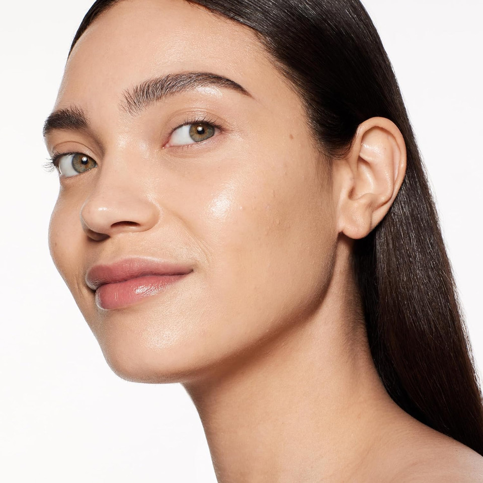 Shiseido Revitalessence Skin Glow Foundation Spf 30 - Buildable, Medium Coverage - 24-Hr Hydration & 12-Hr Wear - Transfer, Crease & Fade Resistant - Non-Comedogenic - All Skin Typesbamboo - 330