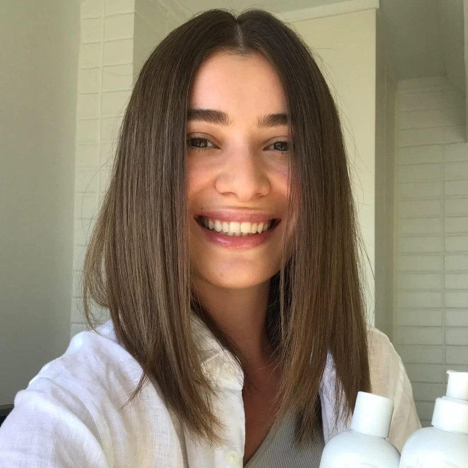 Evolvh - Natural Ultrashine Moisture Conditioner | Vegan, Non-Toxic, Clean Hair Care (33.8 Fl Oz | 1 L)