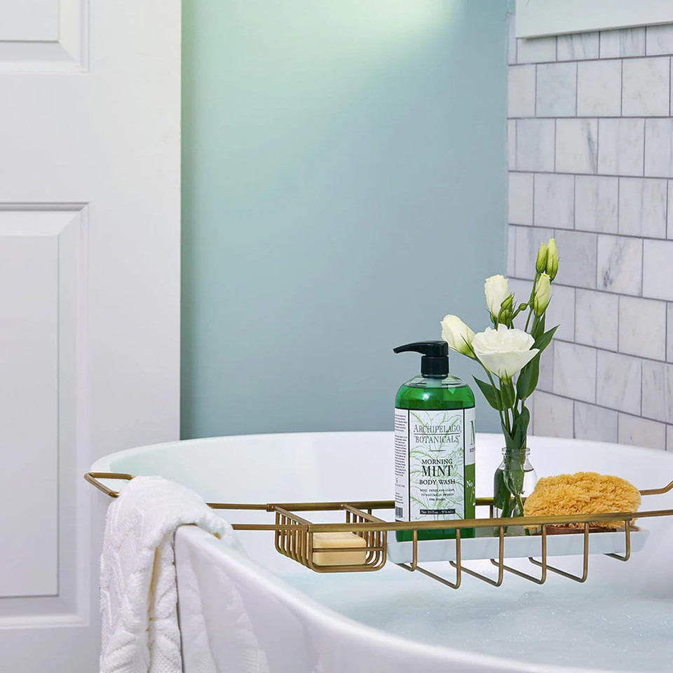 Archipelago Botanicals Botanico De Havana Body Wash, Moisturizing Body Wash For Dry And Sensitive Skin, Gentle Daily Cleanser, Free From Parabens, Phthalates And Gmos (15.3 Oz)