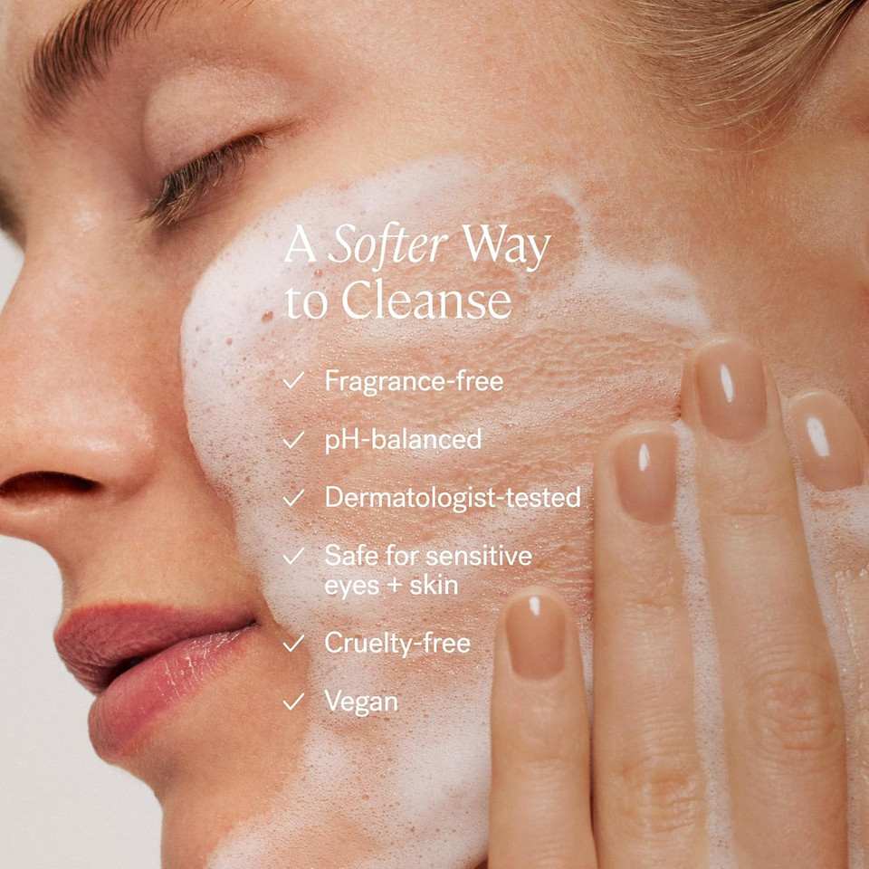 Ilia - The Cleanse Soft Foaming Cleanser + Makeup Remover | Replenish, Hydrate, Cleanse, Soften, Refresh Skin | Non-Toxic, Vegan, Cruelty-Free, Clean (6.76 Fl Oz | 200 Ml)