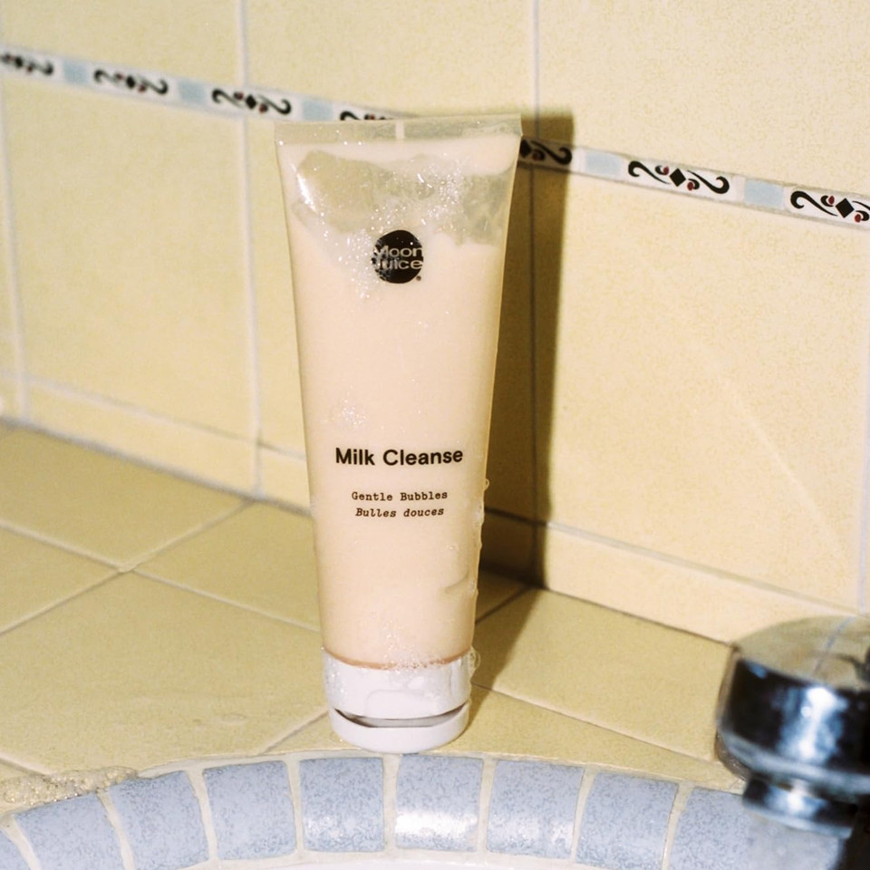 Moon Juice Milk Cleanse Vegan Facial Cleanser - Gentle, Hydrating & Ph Balanced - Adaptogenic Face Wash With Coconut Ferment, Silver Ear Mushroom & Reishi - Clean, Cruelty-Free & Sls-Free (4Oz)