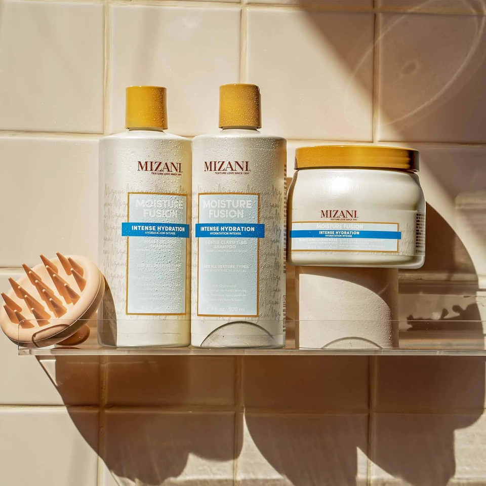 Mizani Moisture Fusion Gentle Clarifying Shampoo - Cleanses Hair To Remove Buildup, With Charcoal, For Curly Hair