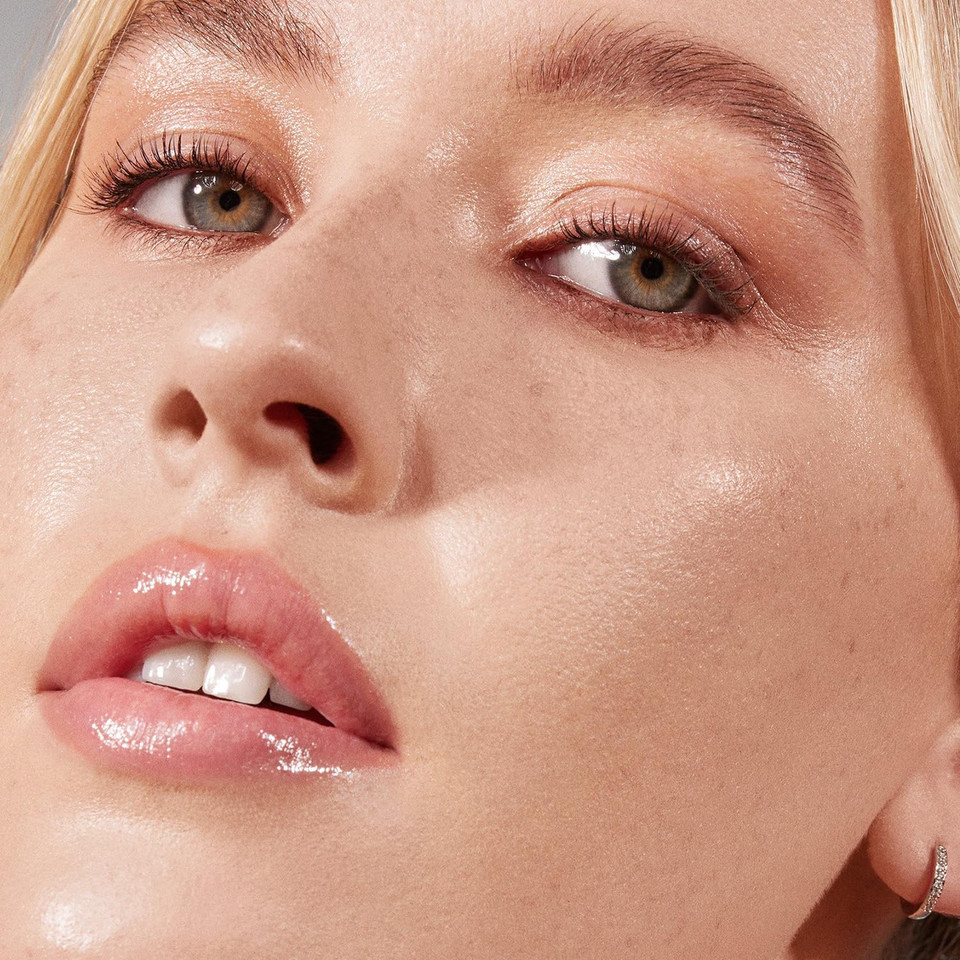 Morphe Lightform Dewy Foundation - Extended Hydration Foundation Makeup With A Lasting, Natural Radiant Finish - Long-Wearing Formula With Buildable, Medium Coverage - Light 03C (1.01 Fl Oz)