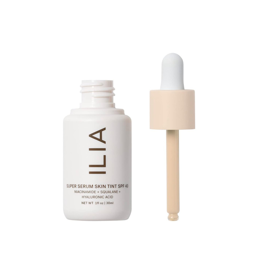 Ilia - Super Serum Skin Tint Spf 40 | Non-Comedogenic, Vegan, Lightweight To Help Against Blue Light, + Pollution While Hydrating, Smoothing, + Refining (Bom Bom St5, 1 Fl Oz | 30 Ml)