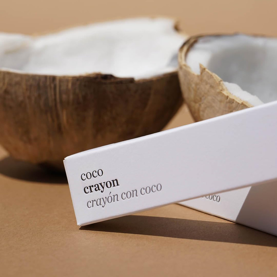 Ere Perez - Natural Coco Crayon Hydrating Lip Color | Baobab + Coconut Oil, Silica, Vitamin E | Protect, Nourish, Repair | Vegan, Cruelty-Free, Clean Beauty (Spark, 0.01 Oz | 3 G)