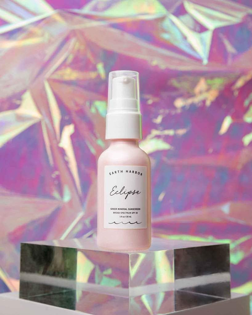 Eclipse Sheer Mineral Sunscreen By Earth Harbor