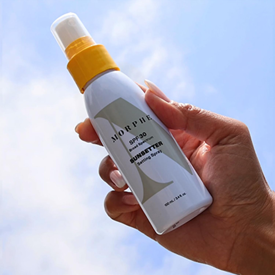 Morphe Sunsetter Spectrum Setting Spray - Broad Spectrum Spf 30 Makeup Setting Spray - Oil-Free Face Mist With No White Cast - Protects Against Sun & Blue Light (3.4 Fl Oz)