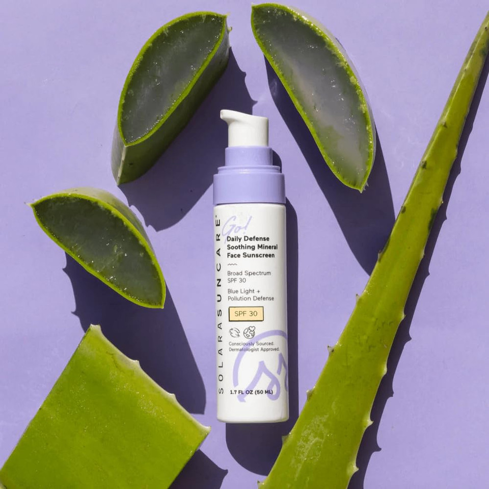 Solara Suncare - Go! Daily Defense Soothing Mineral Face Sunscreen, Spf 30 | Ewg Verified, Vegan, Cruelty Free, Reef Friendly | Lightweight, Safe For Sensitive Skin (1.7 Fl Oz | 50 Ml)