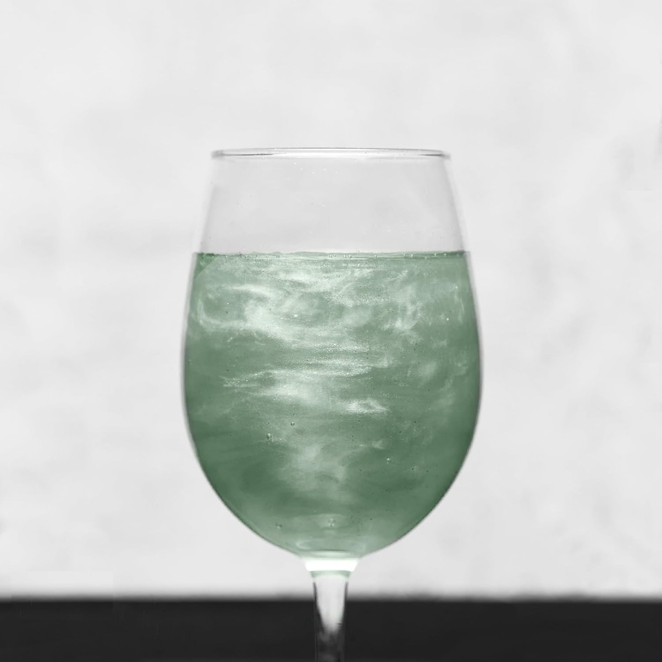 Luster Dust - Spruce Green (4G 1X Pump) | Edible Vegan Dust & Paint For Cake Decorating, Ice Cream, Desserts, Cocktails And Beverages By Bakell