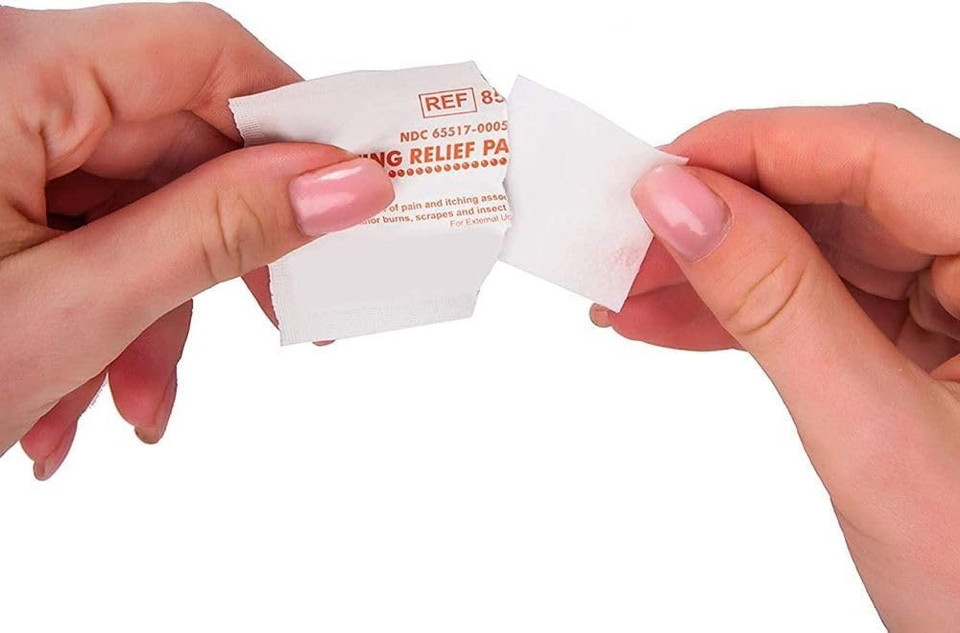 Dukal Sting Relief Pads. Case Of 200 Anesthetic Pads For Burns, Scrapes. 2-Ply Non-Woven Pads In Individual Pouches, Non-Sterile Sting Relief Wipes, 856 Dukal Sting Relief Pads. Case Of 200 Anesthetic Pads For Burns, Scrapes. 2-Ply Non-Woven Pads In Individual Pouches, Non-Sterile Sting Relief Wipes, 856