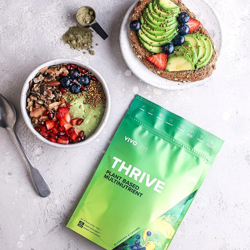 Vivo Life Thrive Vegan Superfood With Vitamins Minerals Fruits & Greens, Blueberry & Lucuma Flavour, 30 Servings - 8.46Oz