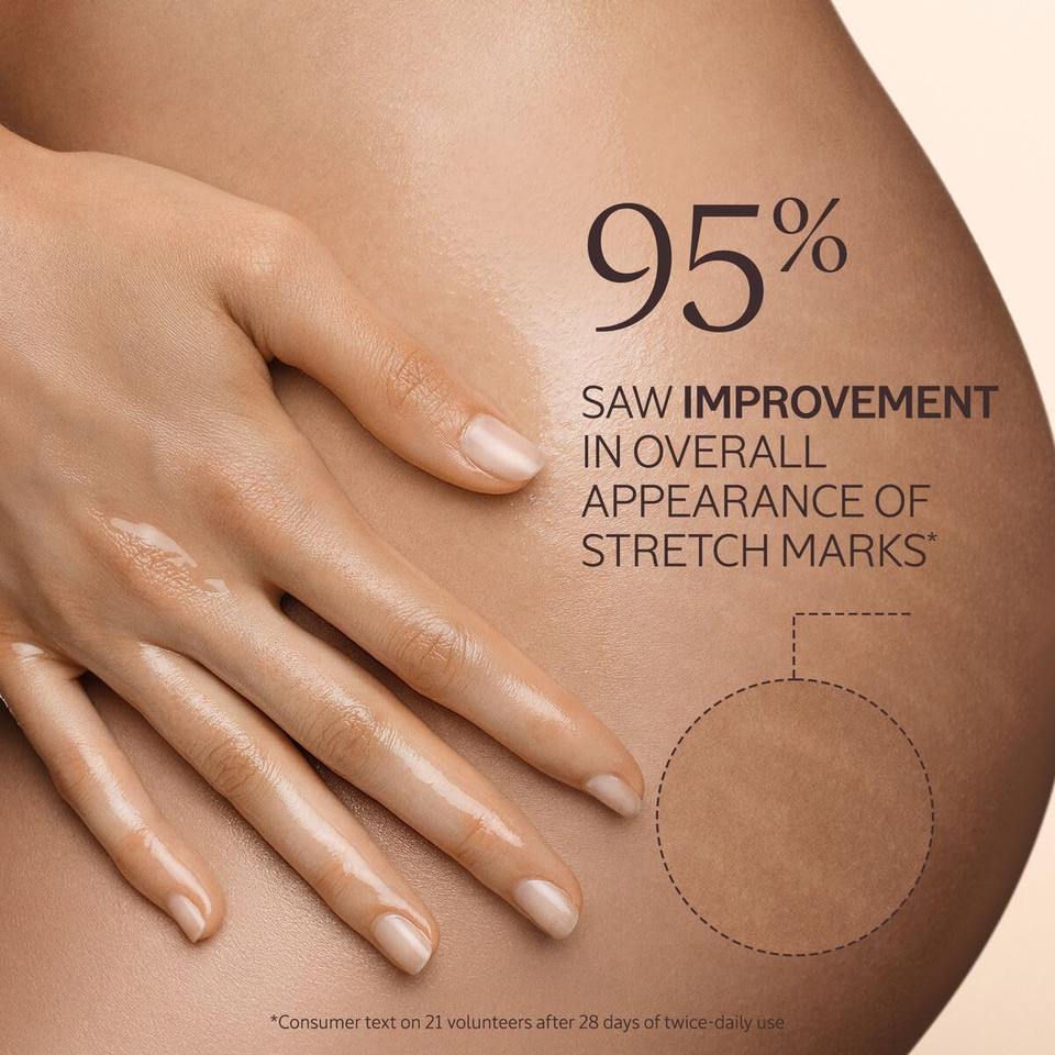 L'Occitane Almond Body Oil, Moisturizes, Nourishes, Hydrates, Softens Dry Skin, Absorbs Fast, Lightweight, Non-Greasy, Luxurious Post-Shower Skincare