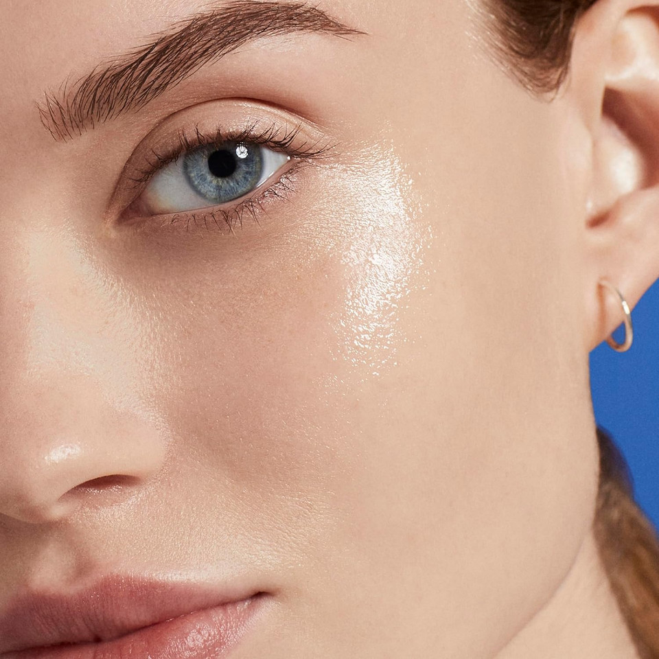 Biotherm Life Plankton Essence, Moisturizing Face Essence For All Skin Types With Biotech Plankton, Regenerating Care To Nourish, Protect And Plump Skin