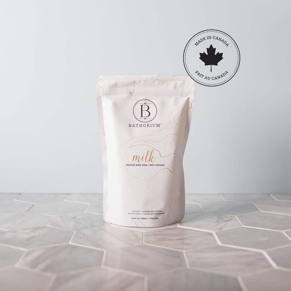 Bathorium Milk Mineral Bath Soak, Made With Coconut, Dead Sea Salt & Vanilla Bean Co2, Ideal For Hydration, Ph Balanced Coconut Scented Bath Soak For Women, Approximately 5 Baths, 23 Oz