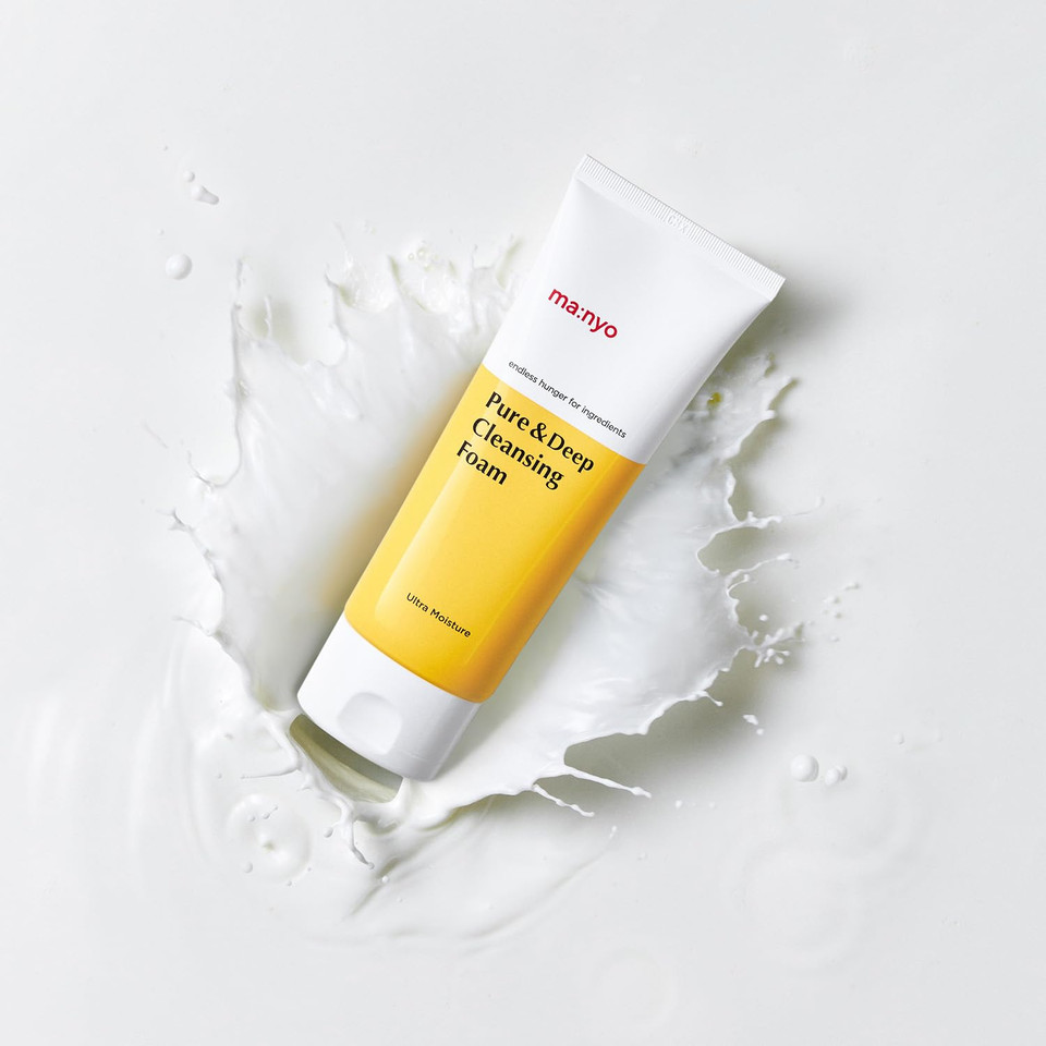 Ma:Nyo Pure & Deep Cleansing Foam | Gentle Face Wash With Natural Ingredients | Removes Impurities & Excess Sebum | Suitable For All Skin Types | Korean Skincare 6.7 Fl Oz (200Ml)