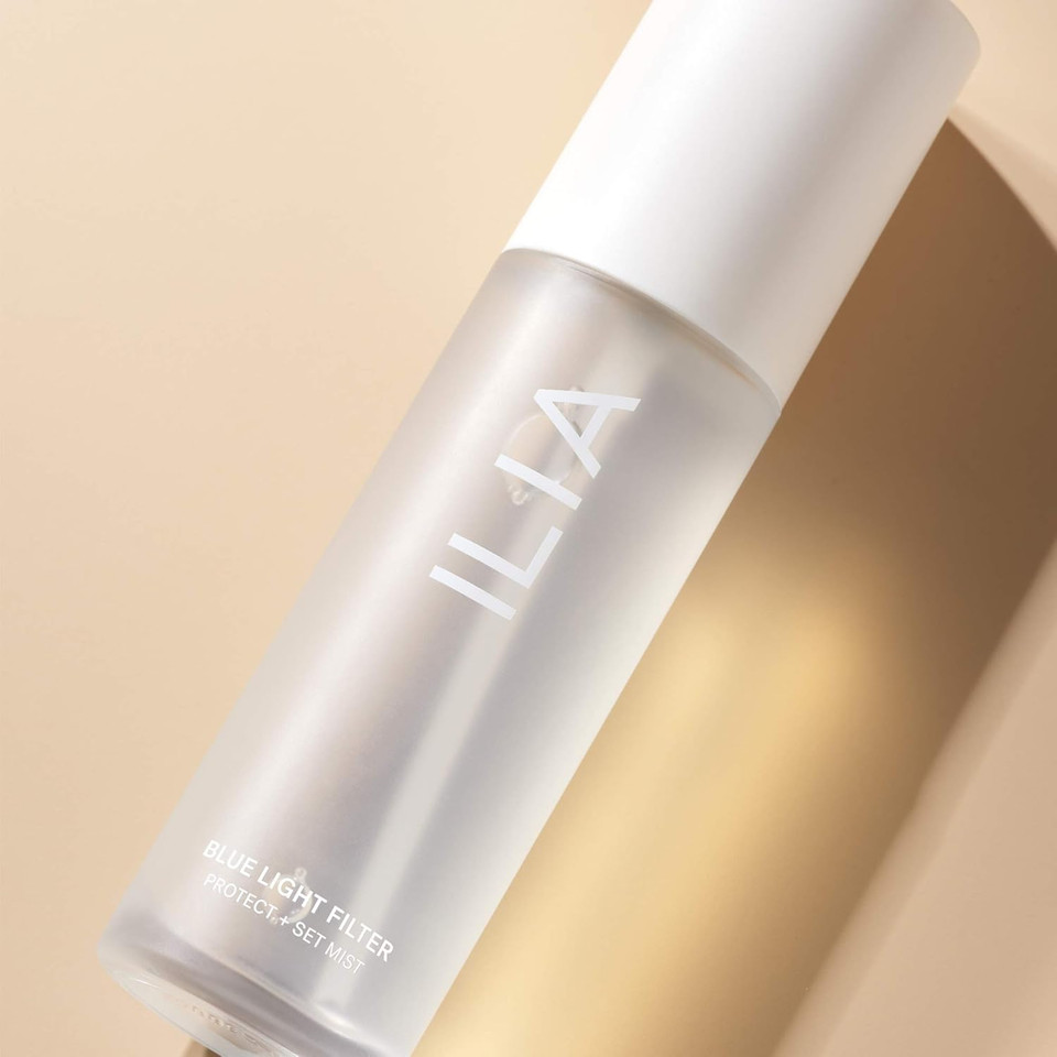 Ilia - Blue Light Face Mist | 3-In-1 Hydrate, Defend, Set Makeup | Ultra-Fine, Non-Sticky, Weightless | Gluten + Silicone-Free | Non-Toxic, Vegan, Cruelty-Free, Clean (Travel Size, 0.47 Fl Oz | 14Ml)