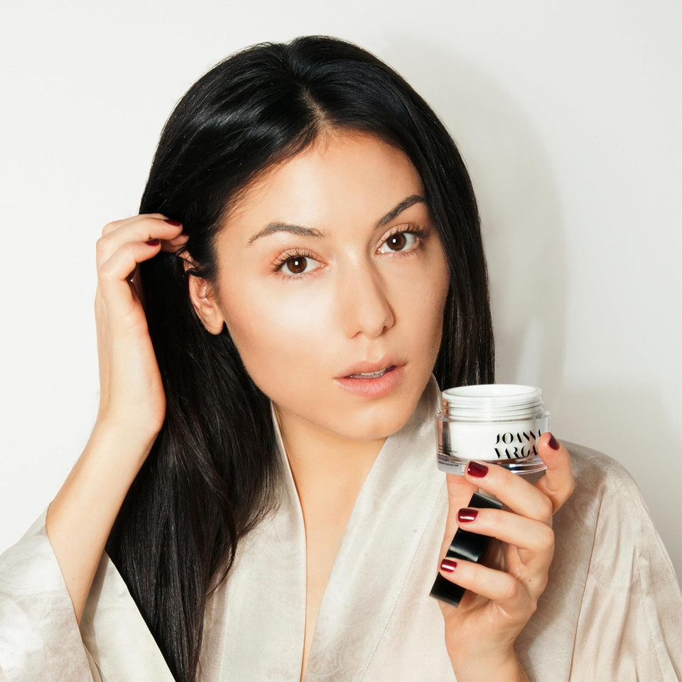 Joanna Vargas Daily Hydrating Face Cream For Women - Face Moisturizer For Radiant Soft Skin - Nourishing Day & Night Cream - Plumps & Smoothes The Fine Lines For Bouncier-Looking Complexion - 50Ml Joanna Vargas Daily Hydrating Face Cream For Women - Face Moisturizer For Radiant Soft Skin - Nourishing Day & Night Cream - Plumps & Smoothes The Fine Lines For Bouncier-Looking Complexion - 50Ml