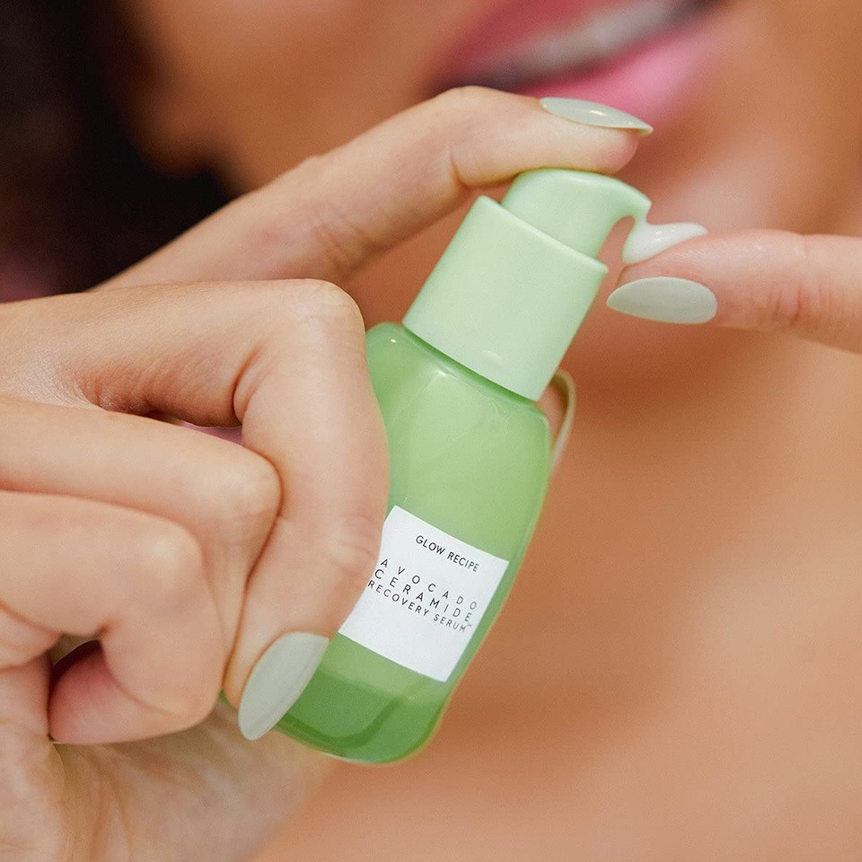 Glow Recipe Avocado Ceramide Serum - Soothing, Hydrating Face Serum For Women & Men, Redness Relief & Skin Barrier Repair - Lightweight, Milky Korean Skincare For Dry, Sensitive Skin (30 Ml)