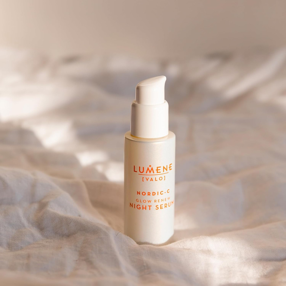 Lumene Nordic-C Skin Glow Renew Night Serum - Overnight Face Exfoliant + Hydrating Serum - Naturally Peeling Aha + Gentle Pha Combined With Face Brightening Vitamin C (1Oz)