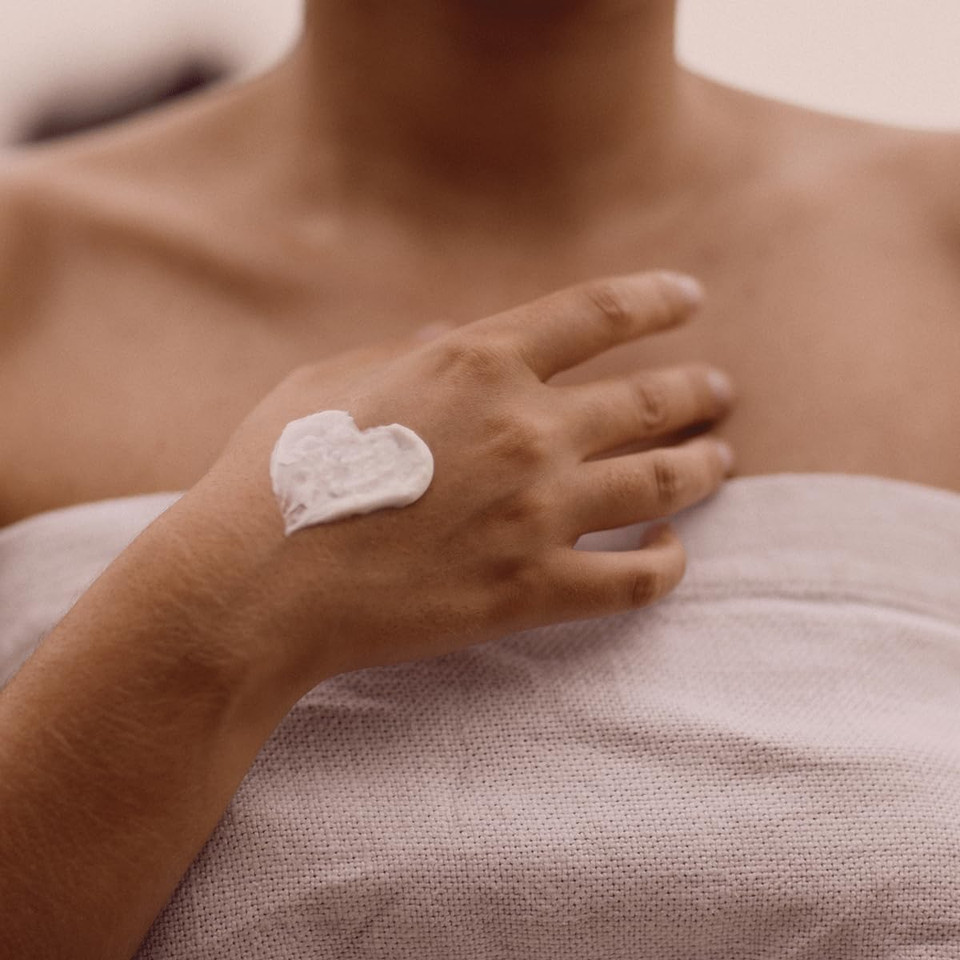 LOccitane Shea Butter Hand Cream: Nourishes Very Dry Hands, Protects Skin, With 20% Organic Shea Butter, Vegan