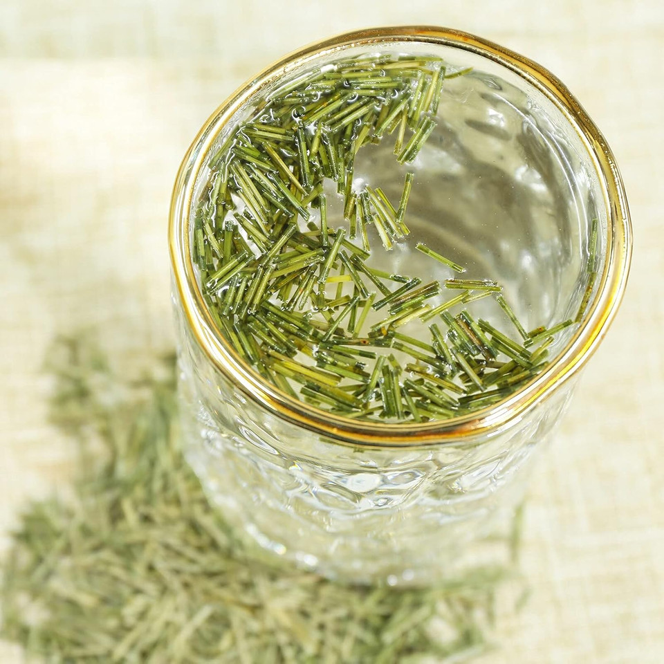 Fullchea - Dried Pine Needle Tea - 7Oz/200G - Premium Red Pine Needles Loose Leaf Herbal Tea - Non-Gmo - Better Than White Pine Needle Tea - Caffeine-Free - Cut & Sifted