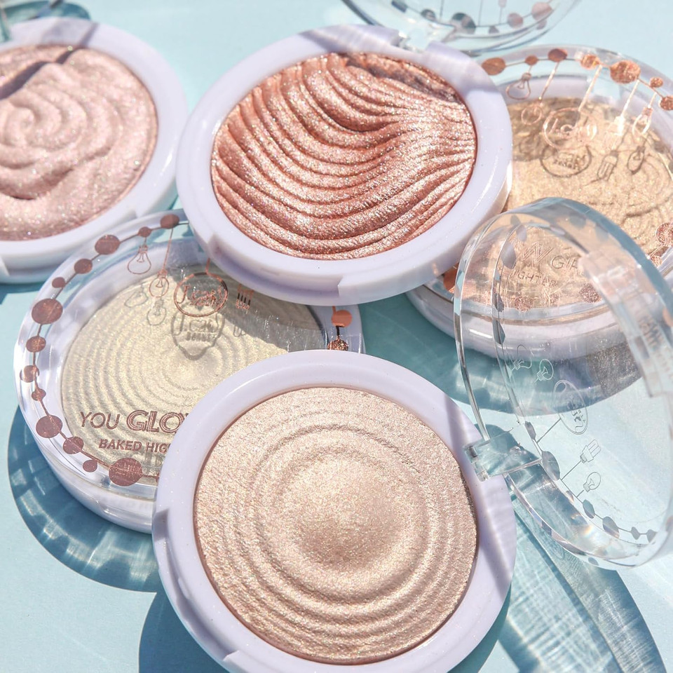 J.Cat Beauty You Glow Girl Compact Multi-Dimensional Highlighter, Highly Pigmented, Shimmery Baked Highlighter For Luminous Finish, Seaside Frost