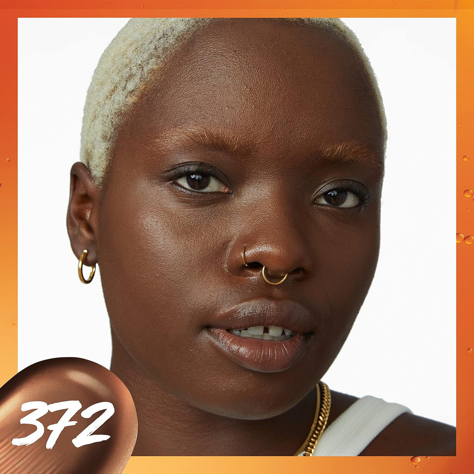 Maybelline Super Stay Up To 24Hr Skin Tint, Radiant Light-To-Medium Coverage Foundation, Makeup Infused With Vitamin C, 374, 1 Count