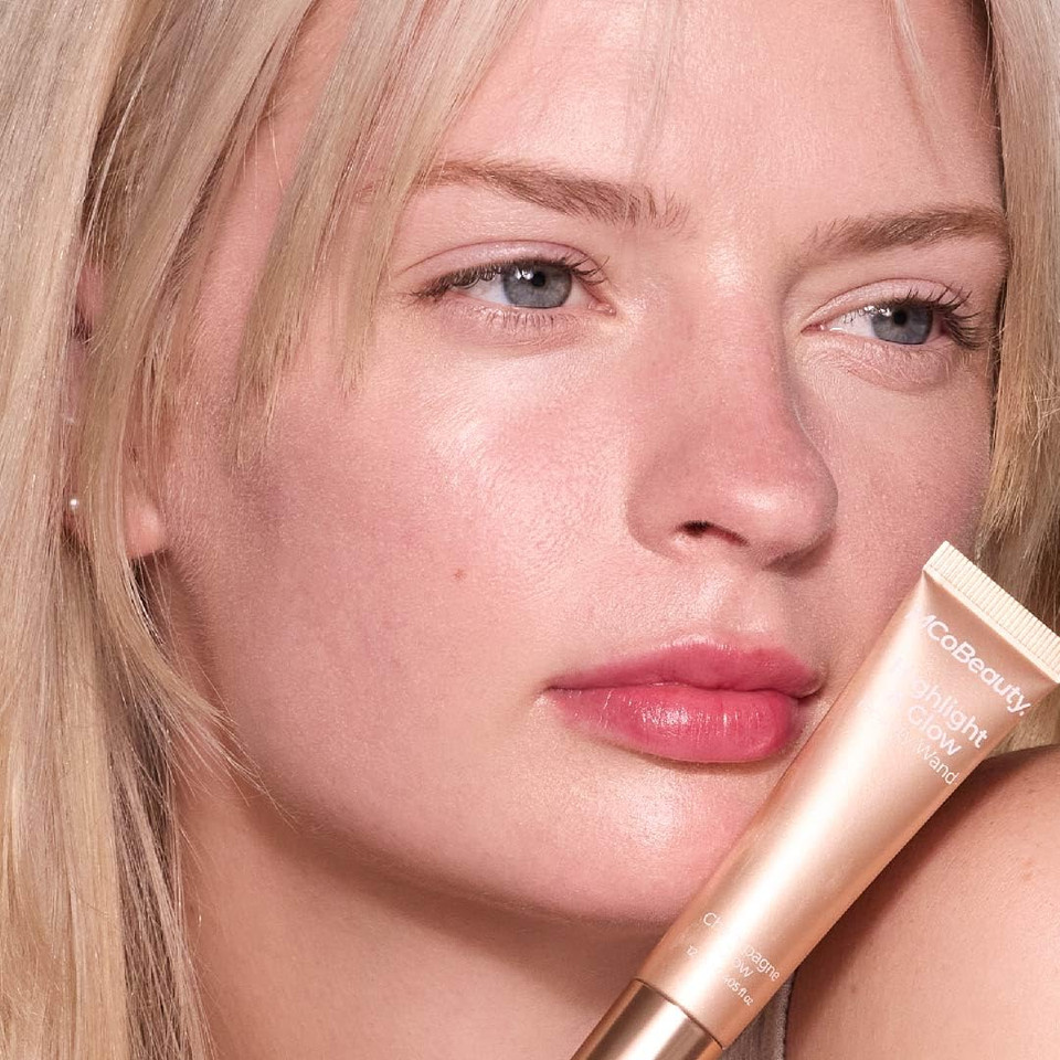 Mcobeauty Highlight & Glow Beauty Wand, Blush Glow, Luminous Highlight For Radiance Skin, Vegan, Cruelty Free Cosmetics