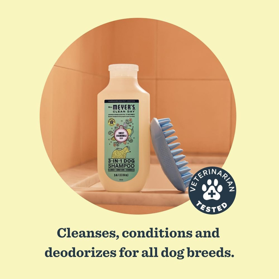 Mrs. Meyer'S Clean Day Dog Deodorizing Spray, White Peach Scent, 8Oz