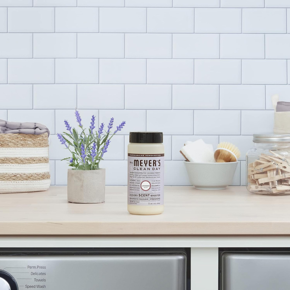 Mrs. Meyer'S Clean Day Laundry Booster, Pair With Liquid Laundry Detergent Or Detergent Pods, Lavender, 18 Oz