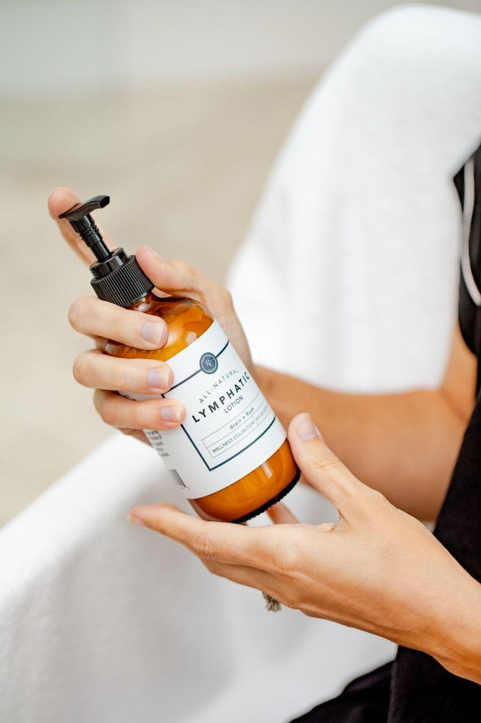 Rowe Casa Organics All-Natural Lymphatic Lotion With Therapeutic Grade Essential Oils, Non-Greasy Formula Moisturizes Skin And Stimulates Lymph Fluid Drainage, 8 Oz