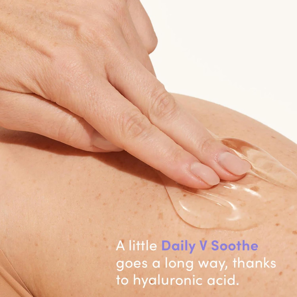 Womaness Daily V Soothe External Gel Moisturizer - Hyaluronic Acid Vaginal Moisturizer - Silicone-Free, Non-Irritating Vaginal Care Gel - Estrogen & Hormone-Free Formula For Women - 4Oz