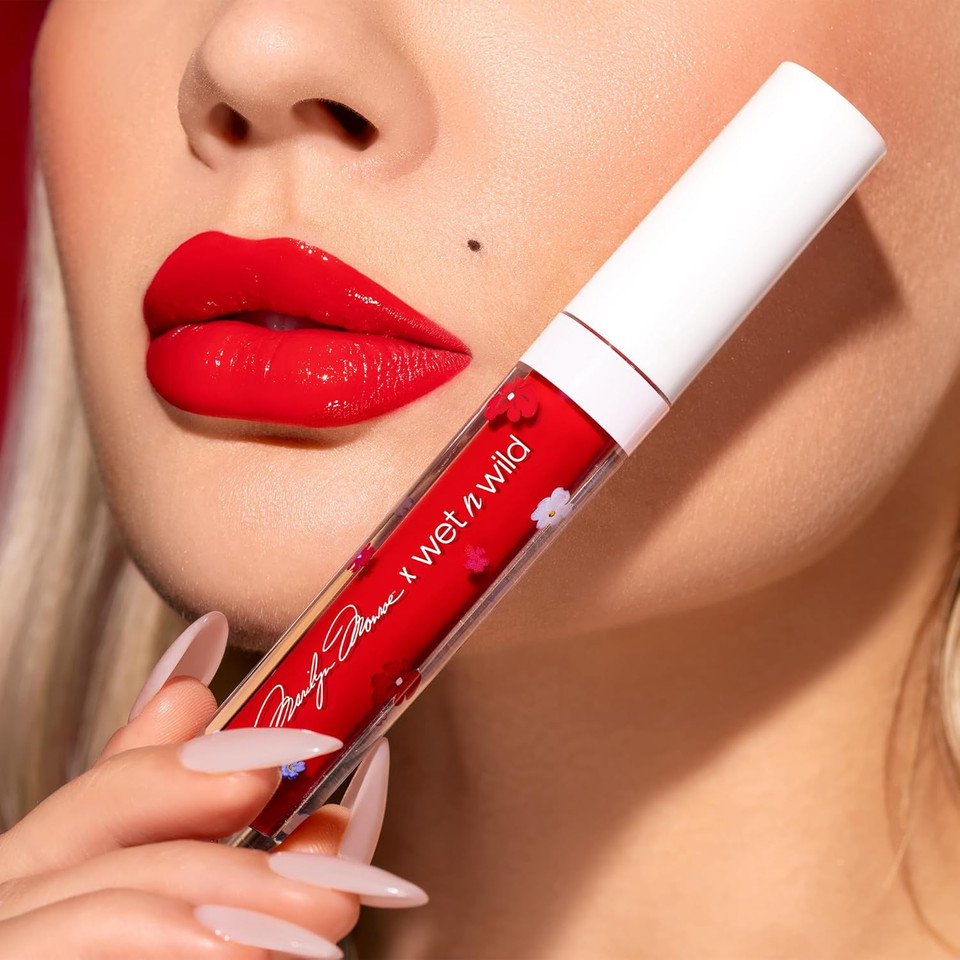 Wet N Wild Marilyn Monroe Collection Icon Lip Liner & Gloss Set