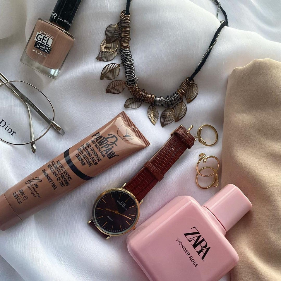 Dr. Pawpaw Multi-Purpose Balm | No Fragrance Balm, For Lips, Skin, Hair, Cuticles, Nails, And Beauty Finishing | 25 Ml (Nude Collection, 1 Pack)