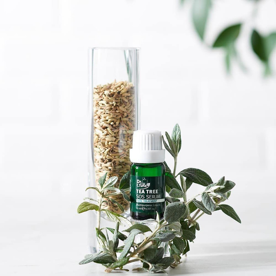 Farmasi Dr. C. Tuna Tea Tree Serum, Skin Care Serum Spot Treatment Targets Redness, Bumps, Acne, Dry Itchy Skin, Repairs, And Hydrates Skin, Natural Full Body Skincare Support, 0.33 Fl.Oz (10 Ml)