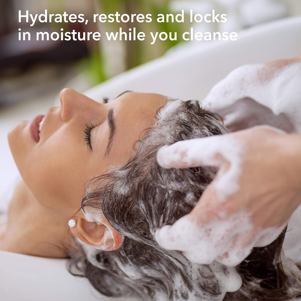 Macadamia Professional Hair Care Sulfate & Paraben Free Natural Organic Cruelty-Free Vegan Hair Products Ultra Rich Hair Repair Shampoo, 10Oz (Packaging May Vary)