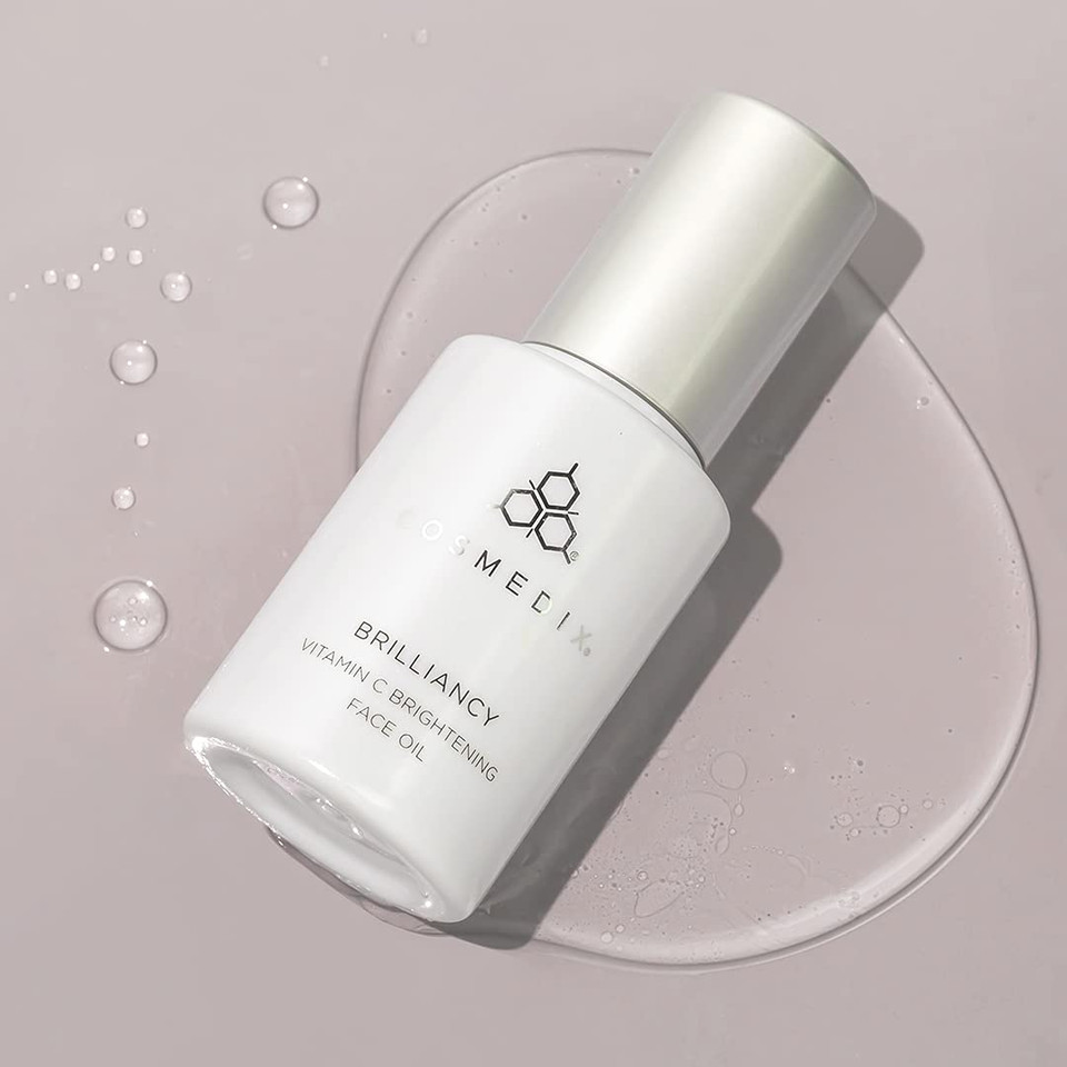 Cosmedix Brilliancy Vitamin C Brightening Face Oil Am/Pm, Sunflower Seed Oil & Elderberry Fruit Extract Protect Skin, Hydrates Skin, Vegan, Gluten & Cruelty Free