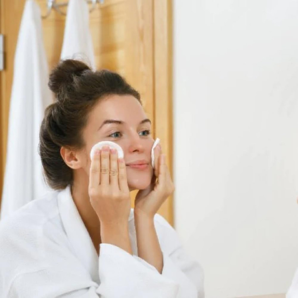 M.A.D Skincare Anti-Aging Glycolic Toner W/Multi Fruit Acids