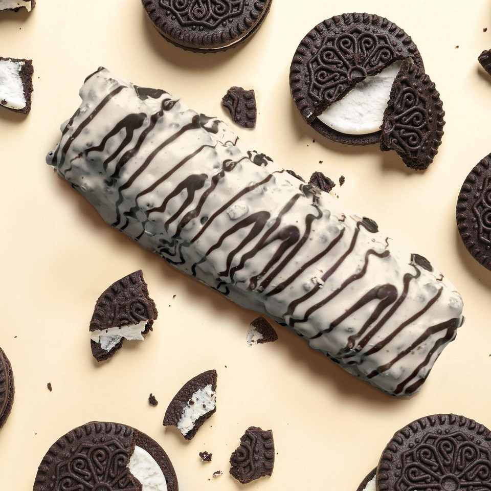 Fitcrunch Snack Size Protein Bars, Designed By Robert Irvine, Worldã¢ÂS Only 6-Layer Baked Bar, Just 3G Of Sugar & Soft Cake Core (9 Count, Milk & Cookies)