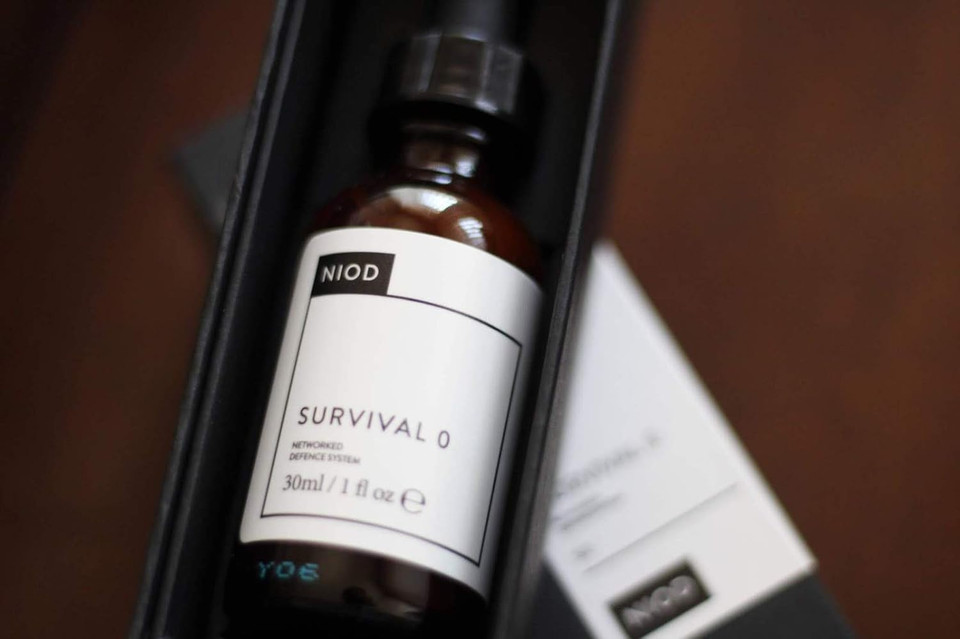 NIOD Survival 0 NETWORKED DEFENCE SYSTEM 30ml, Designed for nighttime use by all skin tones