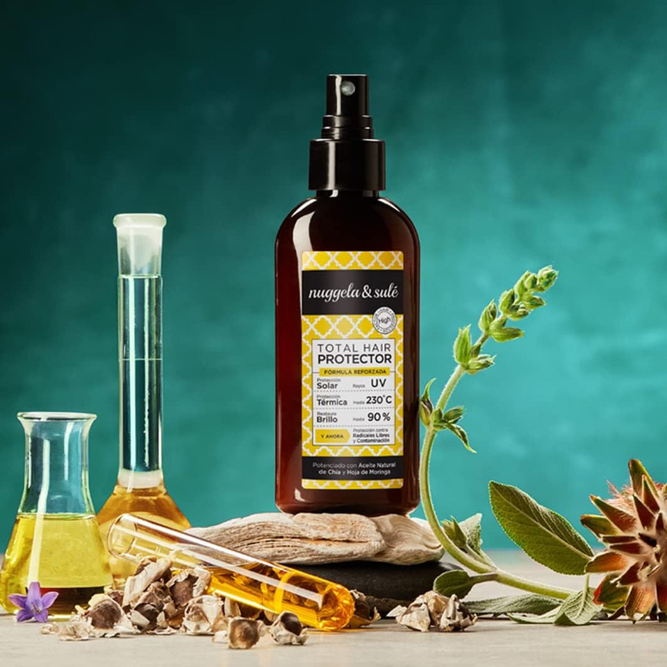 Nuggela & Sulã£Â© Total Hair Protector 125Ml / 4.22Fl.Oz. -Protects Hair From Styling Heating Devices. Sun Protection (Uv Rays). Prevents Breakage And Split Ends. Natural Chia Oil. The Best On The Market