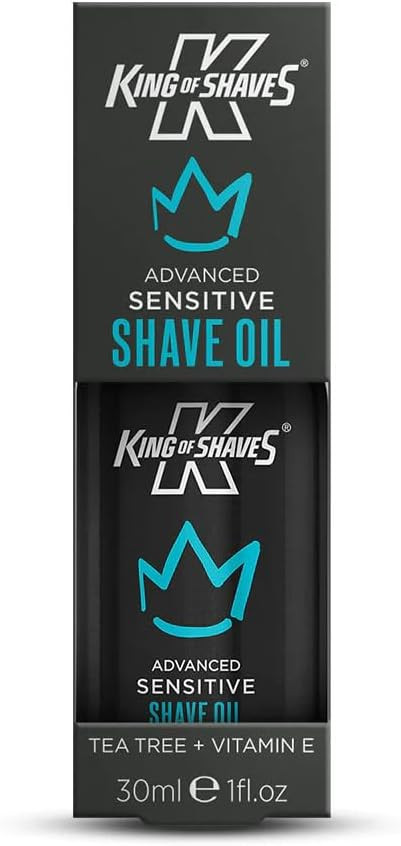 King of Shaves Advanced Sensitive Shaving Oil For Men With Handy Pump, For A Close and Comfortable Shave, Shave Oil For Men 4x30ml