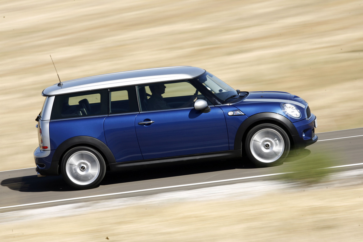 Mini Mini R56 Cooper Aut. specs, dimensions