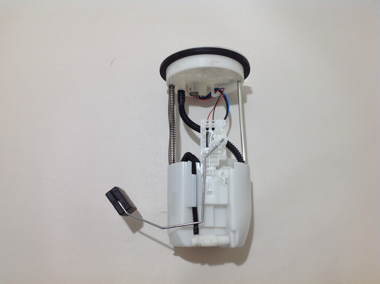 20162017 Mazda MX5 Miata Fuel Pump Assembly / 30k Miles / OEM / NA1J