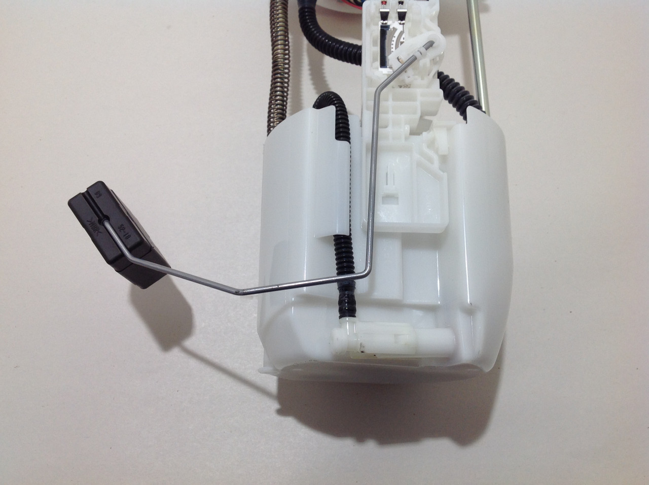 20162017 Mazda MX5 Miata Fuel Pump Assembly / 30k Miles / OEM / NA1J