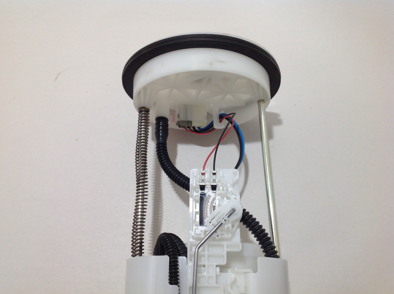 20162017 Mazda MX5 Miata Fuel Pump Assembly / 30k Miles / OEM / NA1J