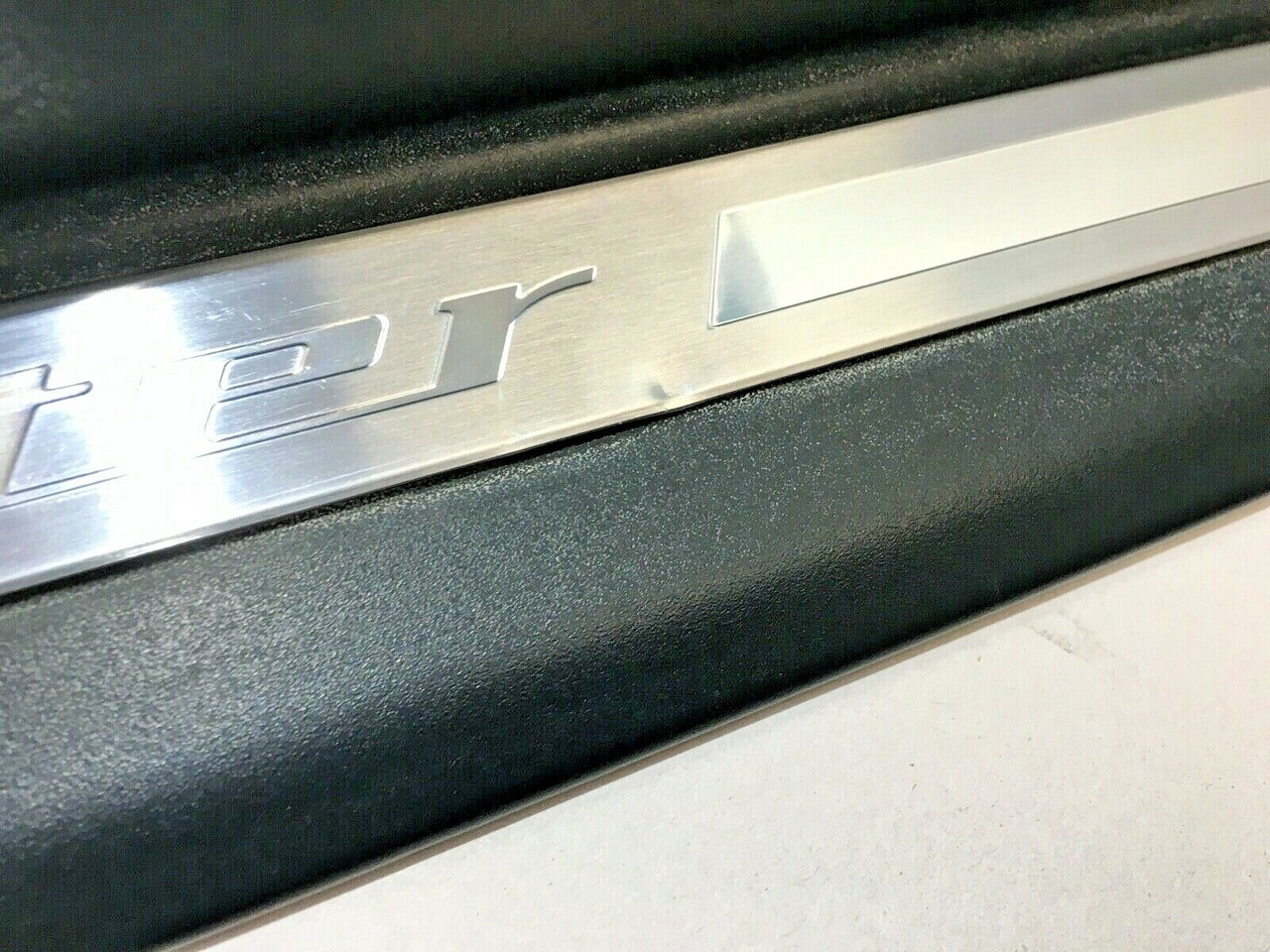 19962002 BMW E36/7 Z3 Passenger Roadster Silver Interior Door Sill