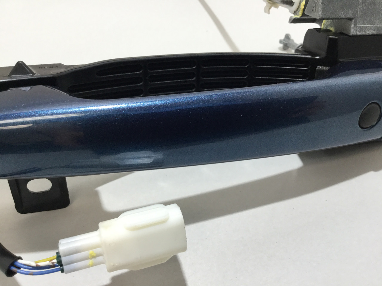 2016-2019 Mazda Mx5 Miata Driver Exterior Door Handle / Keyless