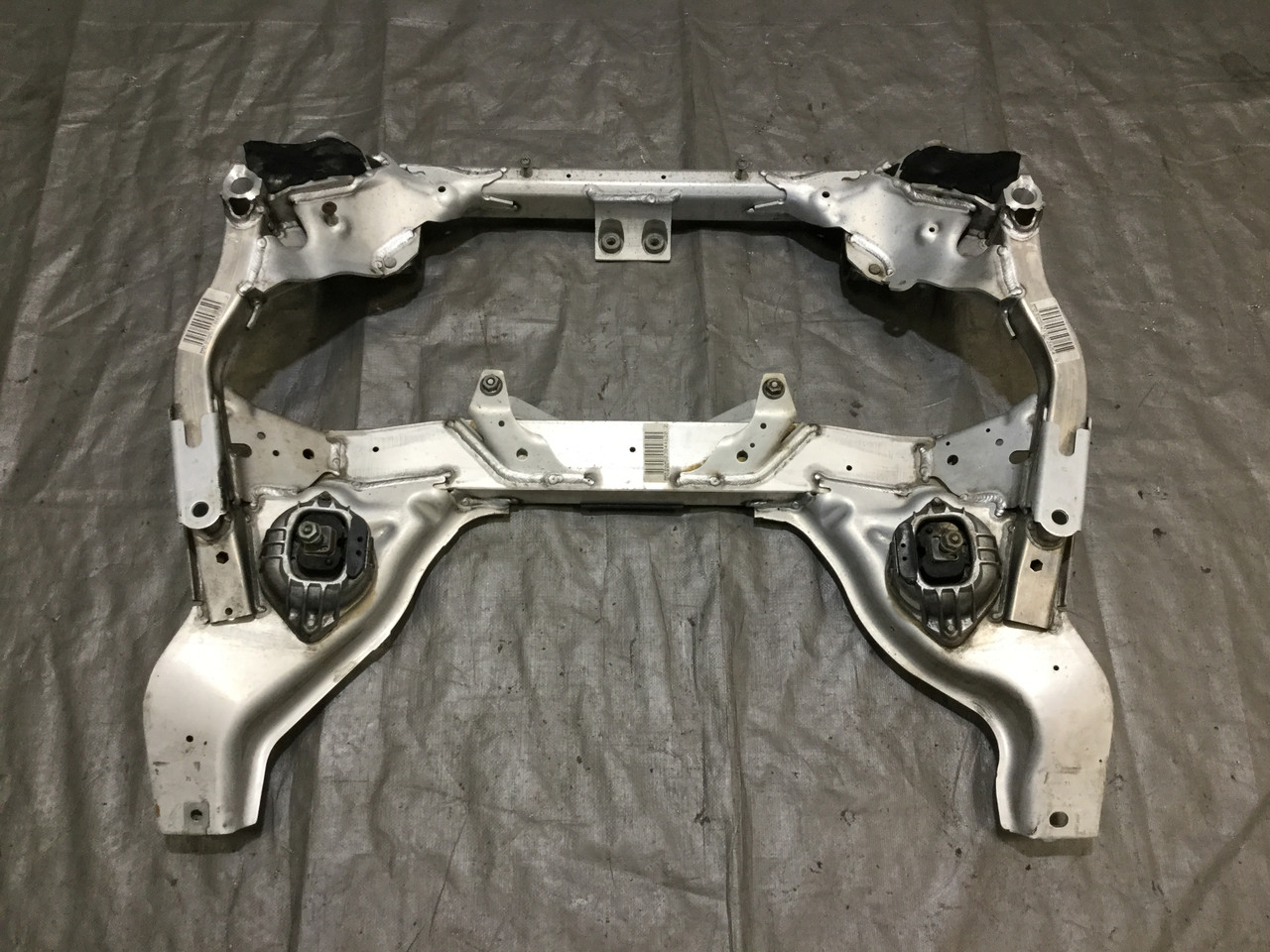 MOMOボス　BMW　E46/Z4　2012 楽天市場】MOMOボスBMW E46／Z4 2012 : Parts Hills