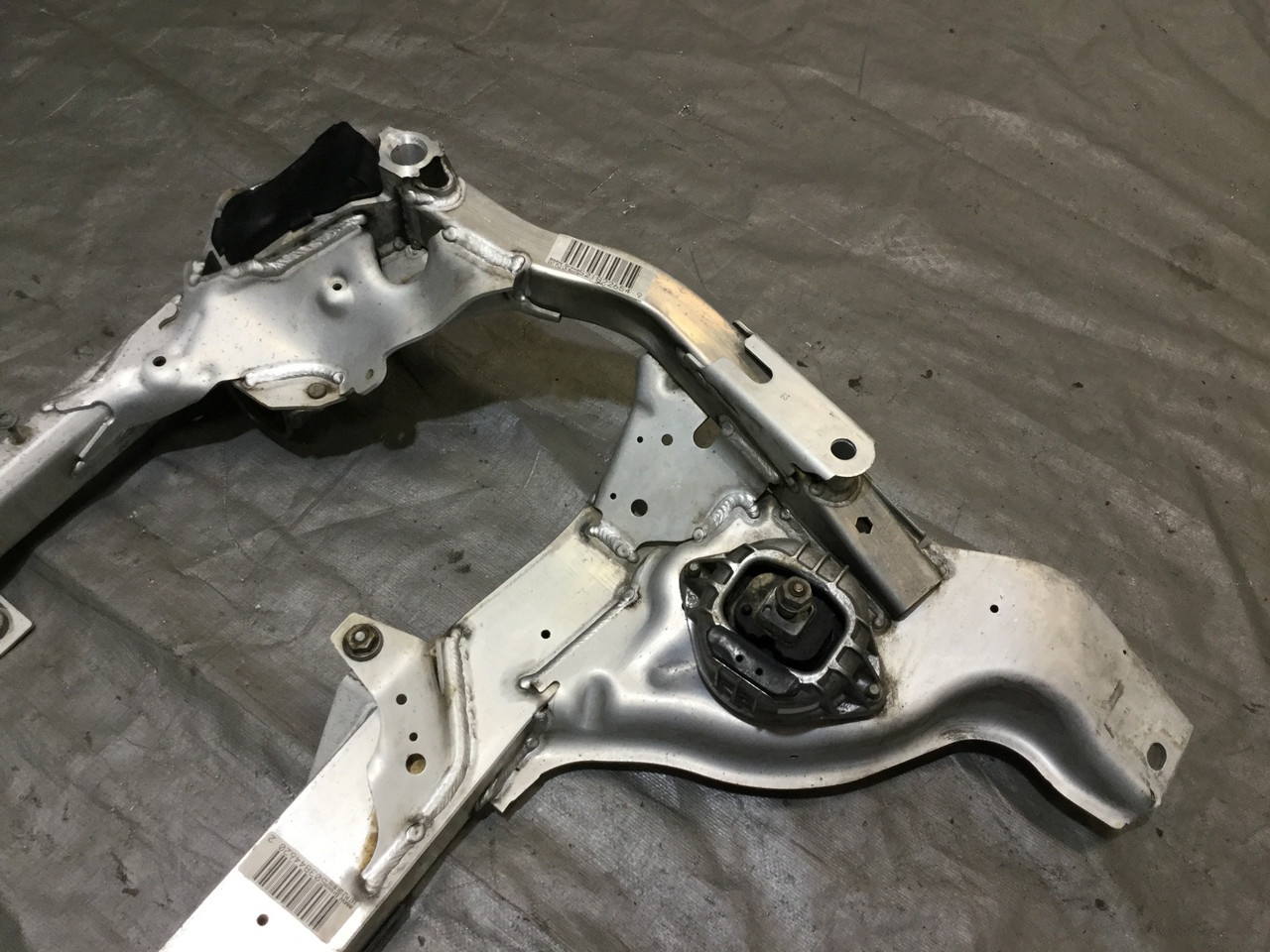 2009-2016 BMW E89 Z4 Front Subframe Crossmember Assembly